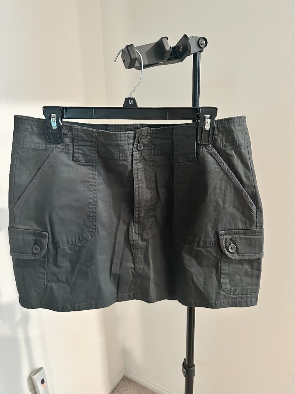 Super cute RSQ Brand Dark grey Mini Skirt